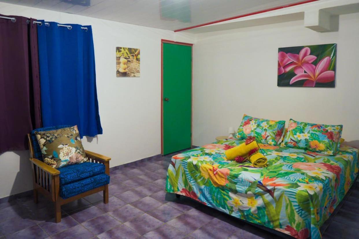 ホテル Lemon House Maroe エクステリア 写真
